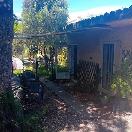 Luxury tent Cabanon Independant En Provence *